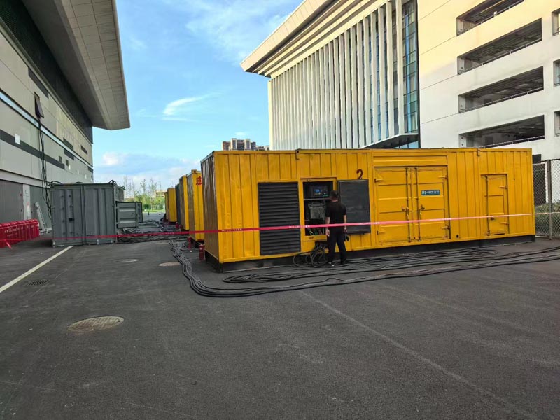 老街街道柴油发电机冬季保养注意事项?